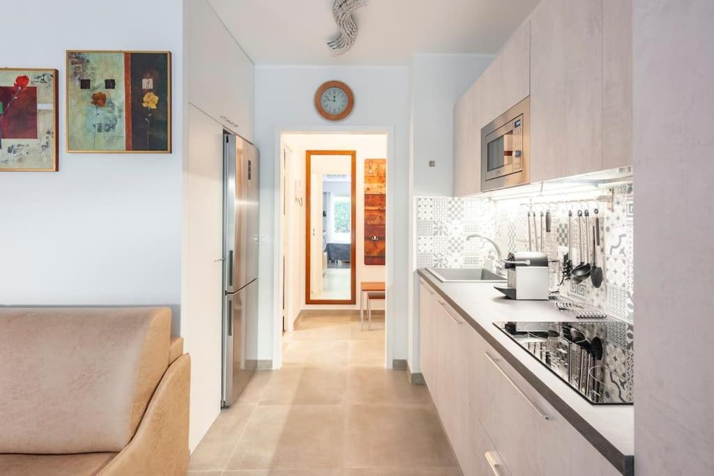 Superbe Studio Avec Terrasse En Front De Mer Μεντόν Εξωτερικό φωτογραφία