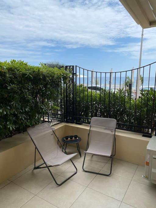 Superbe Studio Avec Terrasse En Front De Mer Μεντόν Εξωτερικό φωτογραφία